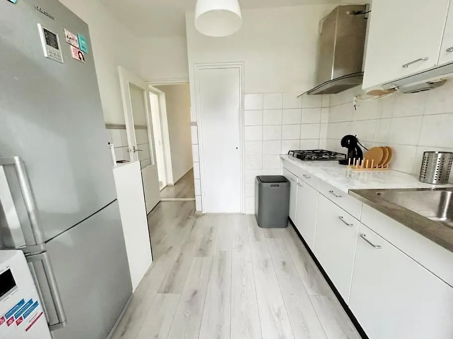 Orange Apartment Rotterdam Near Erasmus Netherlands